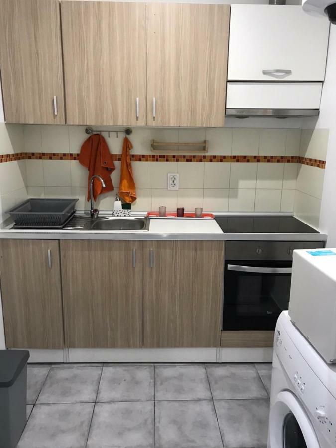 Corner House Apartment Trafaria ภายนอก รูปภาพ
